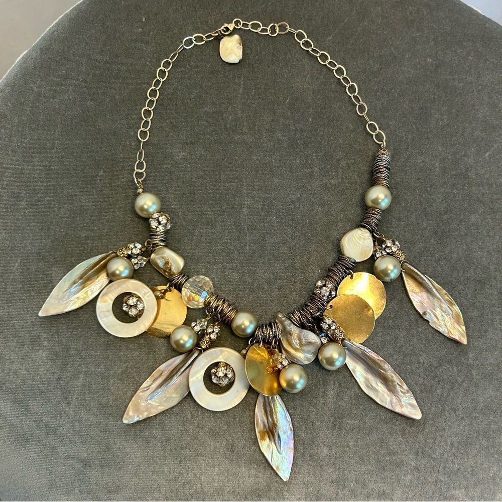 Silver/gold tone mother of pearl abalone shell chunky dangling necklace